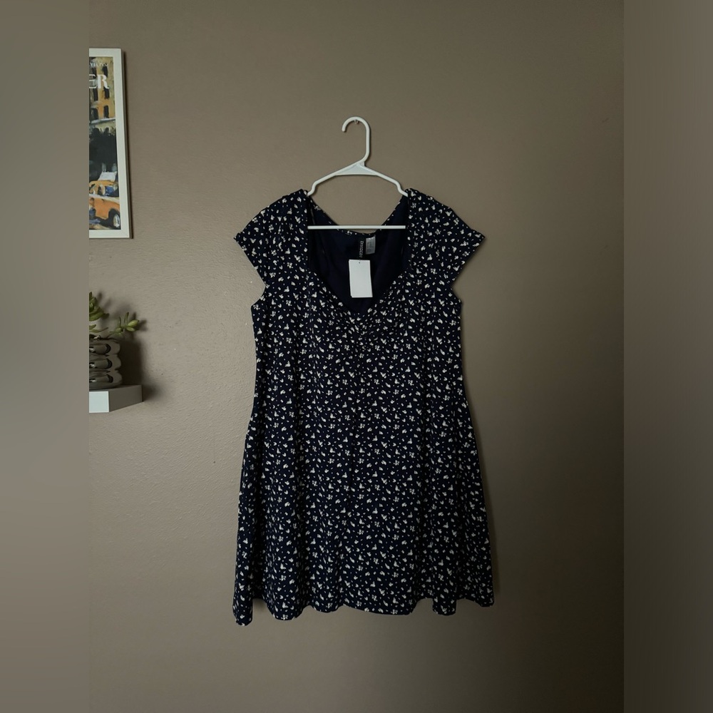 H&M ditsy floral dress